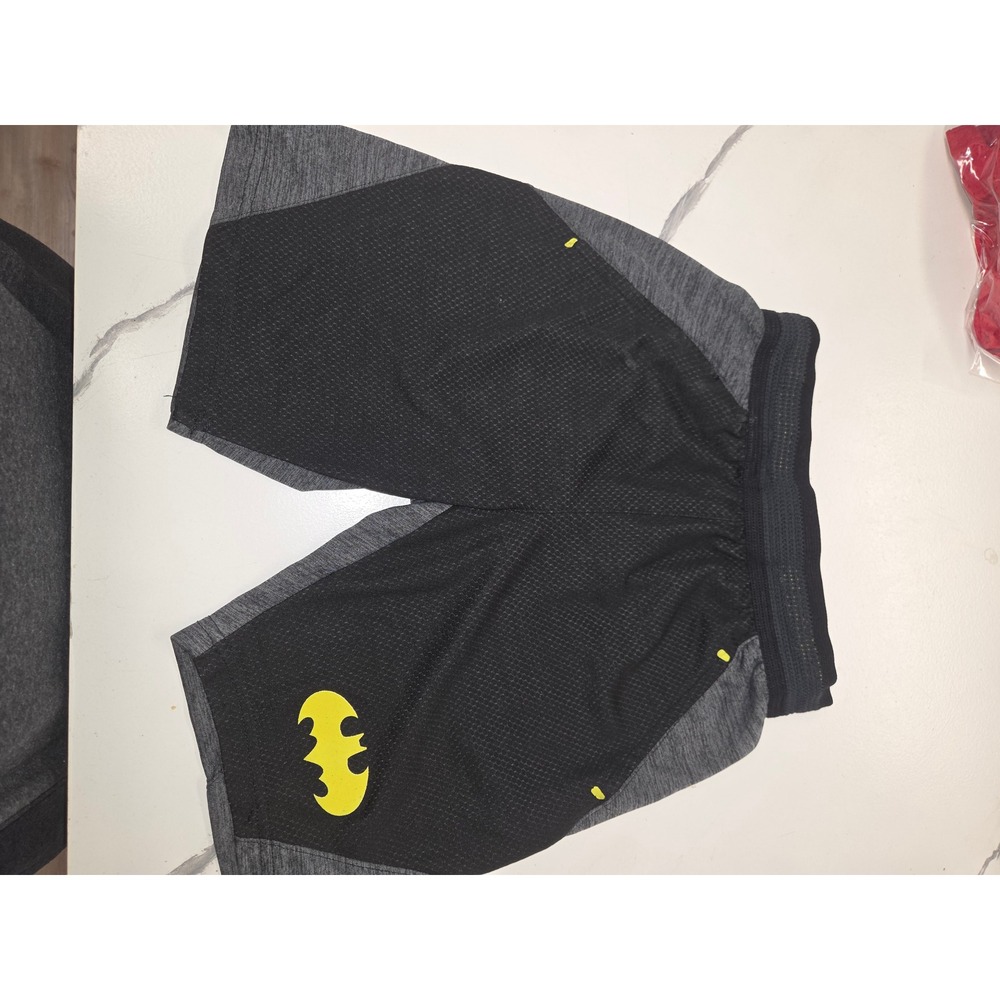 Batman Boys Black Charcoal Mesh Athletic Shorts Size S 6/7 BMD013ABWT